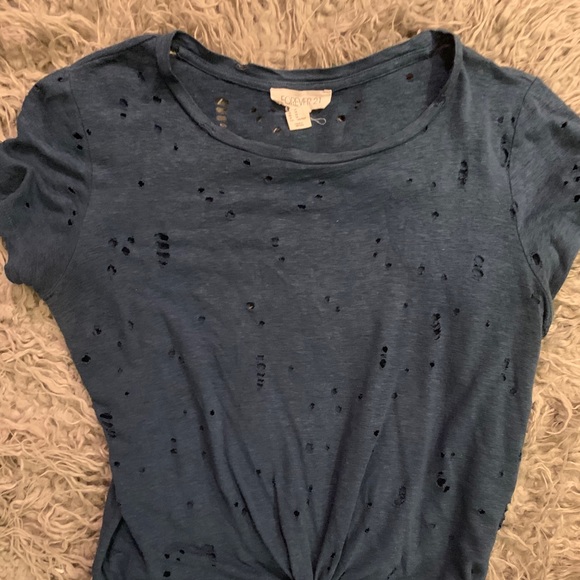 Distressed tee - Picture 2 of 3